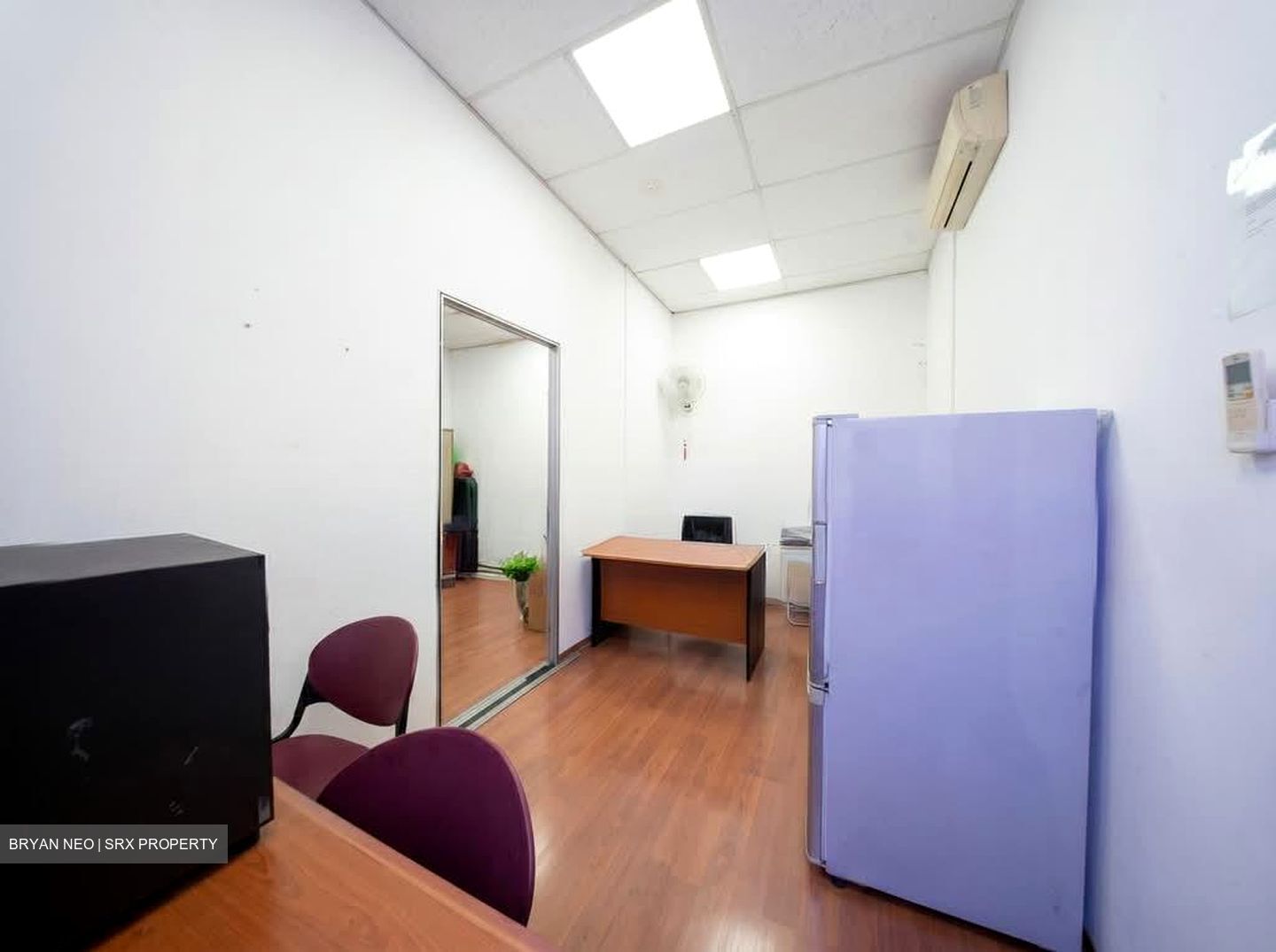 Linkpoint Place (D22), Factory #562095101